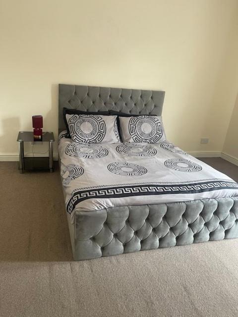 Hospedagem domiciliar Luxestay - Old Trafford, - Close To Centre & *